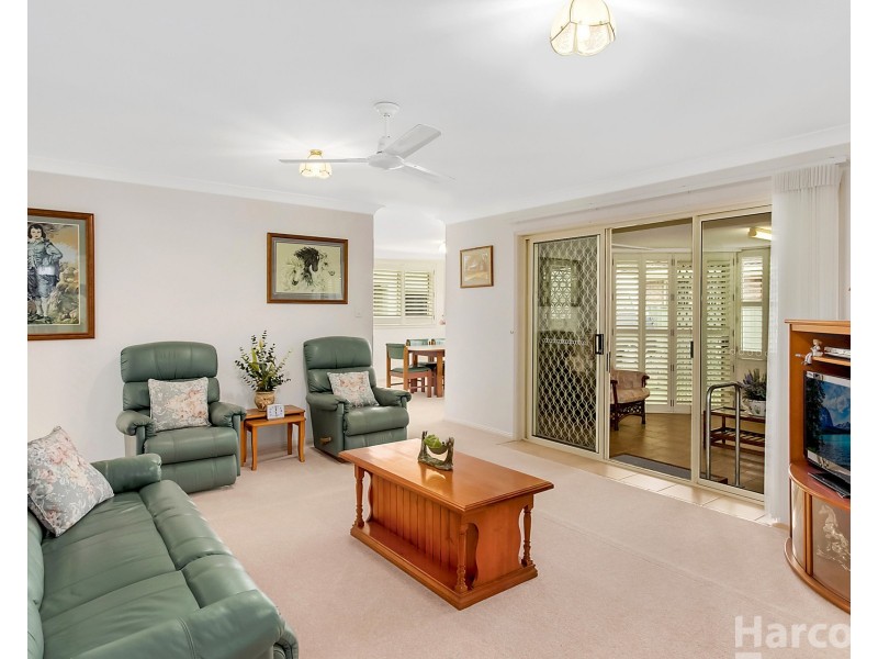 9 Athol Elliott Place, South West Rocks NSW 2431