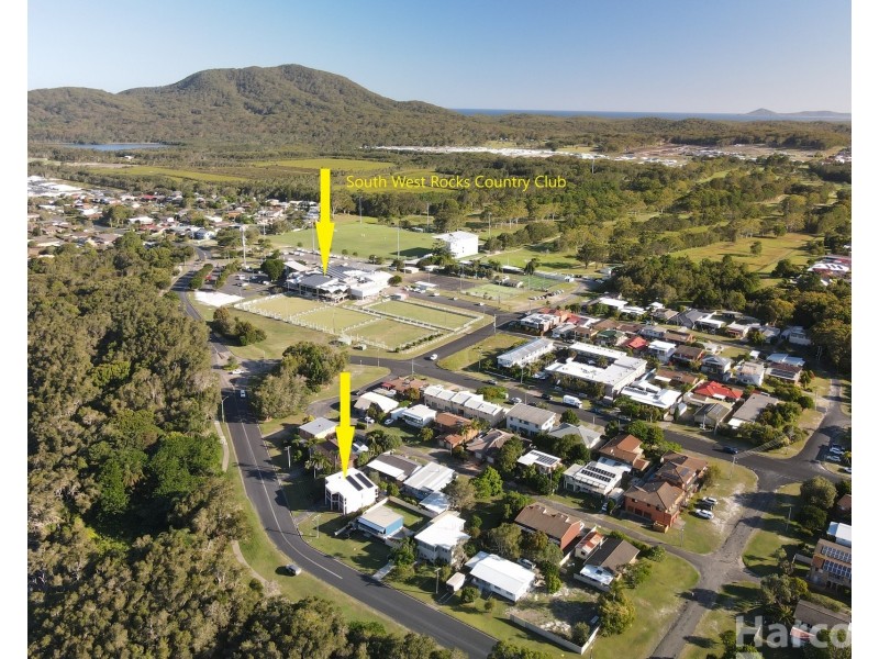 69 Landsborough Street, South West Rocks NSW 2431