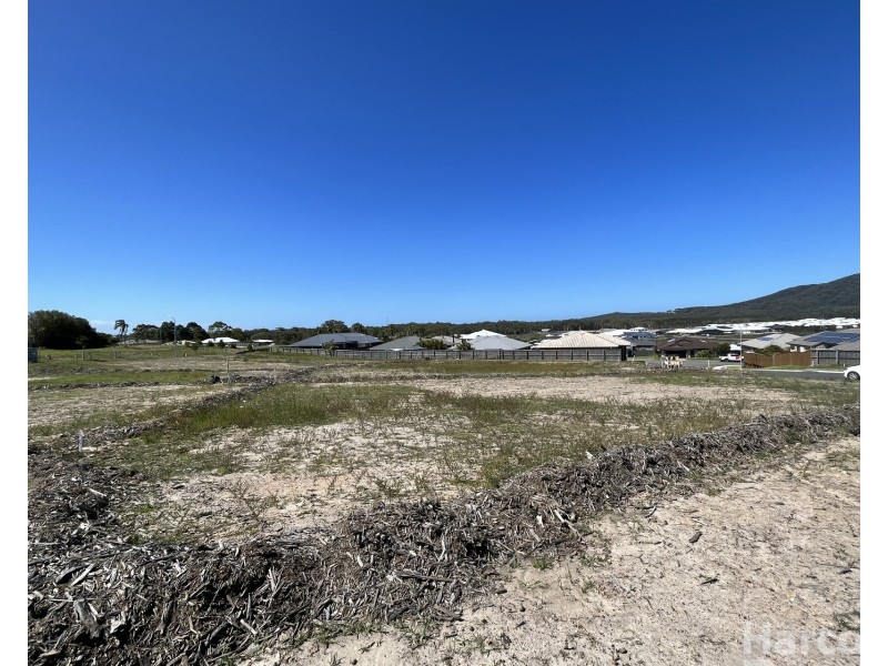 7 Koondooloo Crescent, South West Rocks NSW 2431
