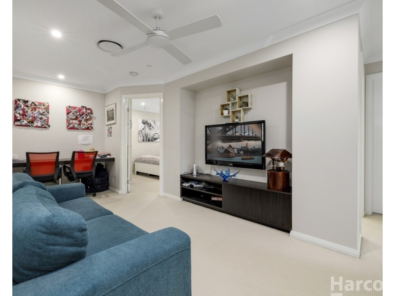 12 Athol Elliott Place, South West Rocks NSW 2431