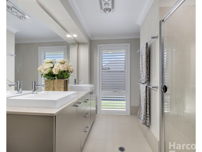 12 Athol Elliott Place, South West Rocks NSW 2431