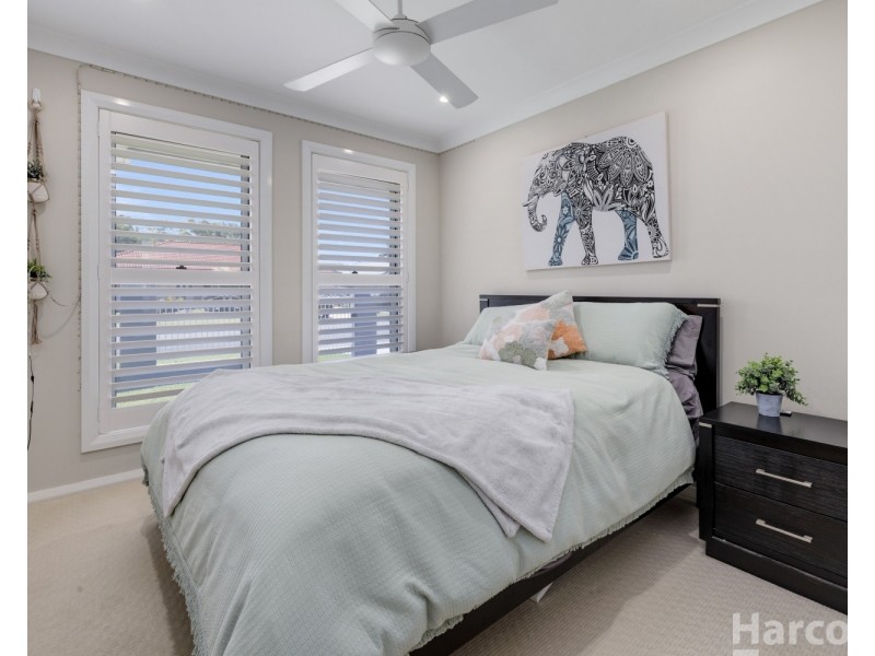 12 Athol Elliott Place, South West Rocks NSW 2431