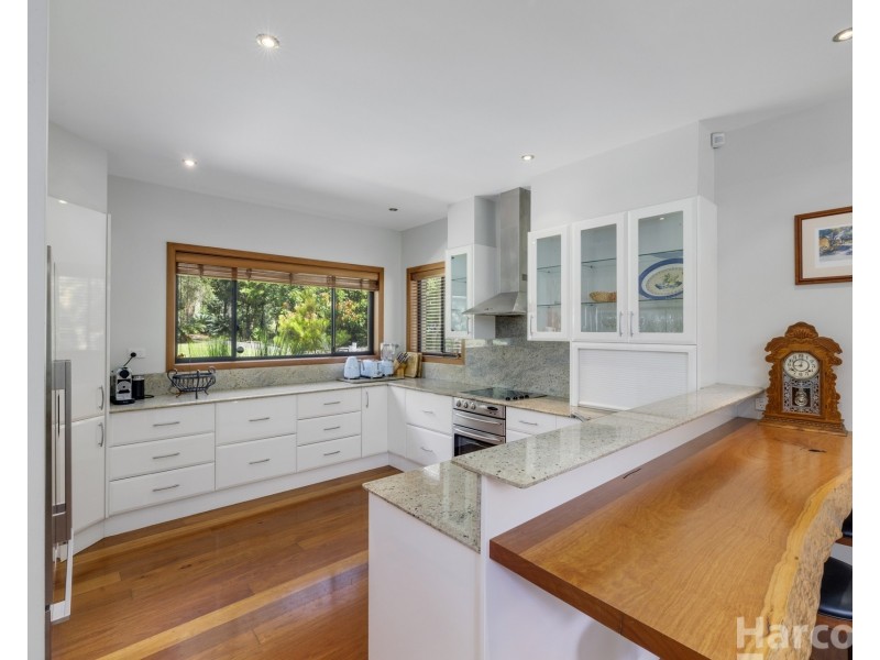 21 Palm Grove, Arakoon NSW 2431