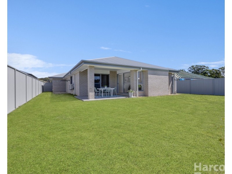3 Medora Avenue, South West Rocks NSW 2431
