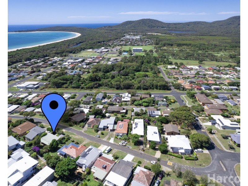 11 Sturt Street, South West Rocks NSW 2431