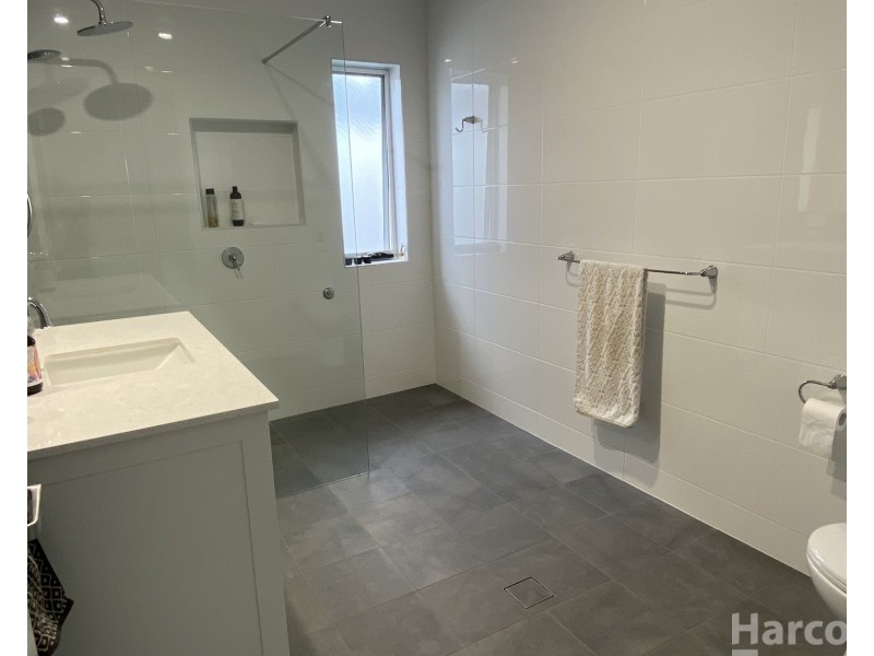 38 Oakmont Drive, South West Rocks NSW 2431