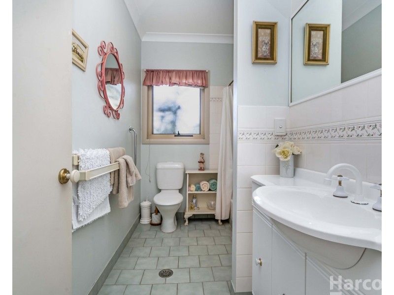 25 Cook Drive, South West Rocks NSW 2431