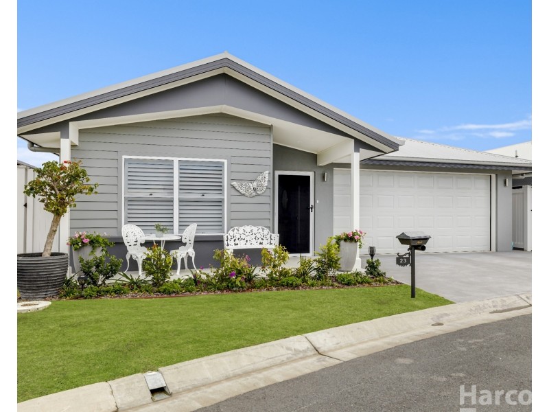 23 Oakmont Drive, South West Rocks NSW 2431