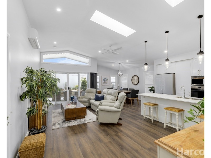 23 Oakmont Drive, South West Rocks NSW 2431