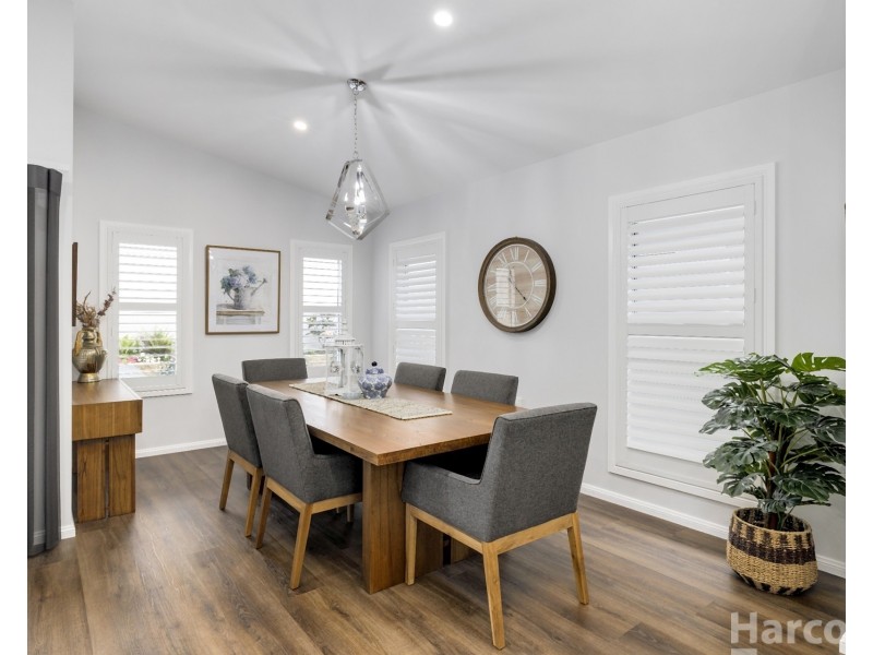 23 Oakmont Drive, South West Rocks NSW 2431