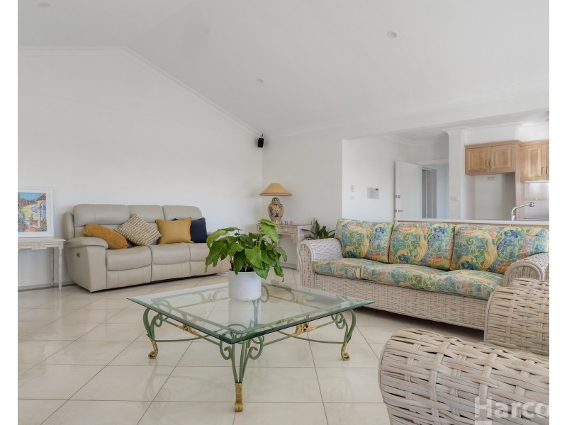 14 Olga Circuit, South West Rocks NSW 2431