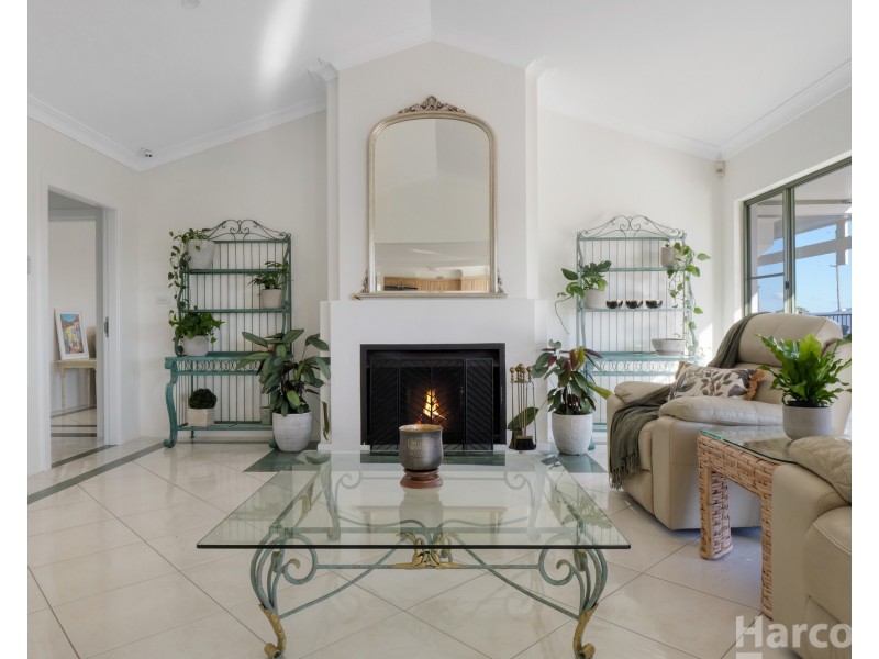 14 Olga Circuit, South West Rocks NSW 2431