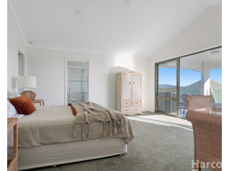 14 Olga Circuit, South West Rocks NSW 2431