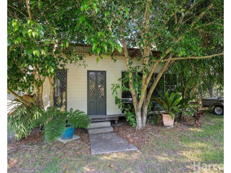 1 Old Pipers Creek Road, Dondingalong NSW 2440