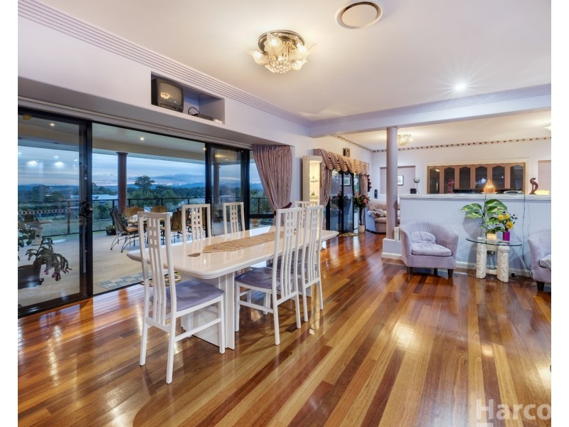 22 Caerlon Place, Greenhill NSW 2440