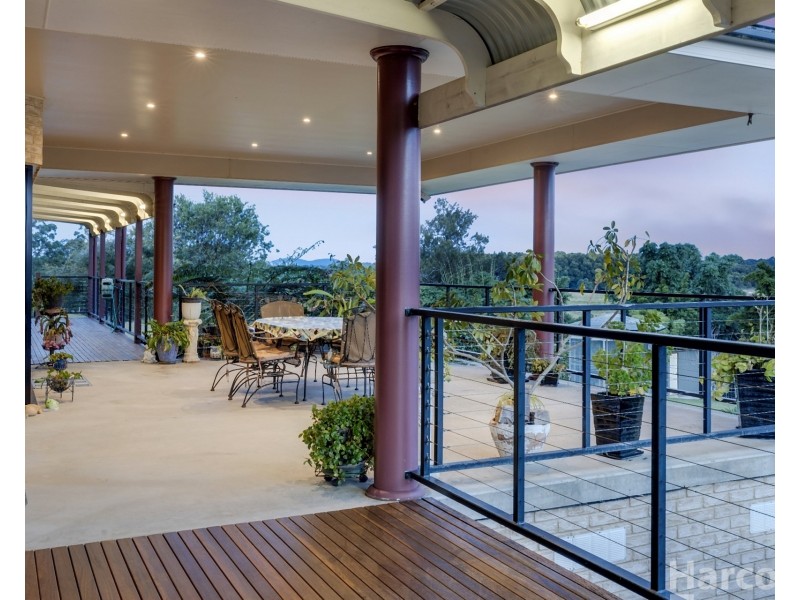 22 Caerlon Place, Greenhill NSW 2440