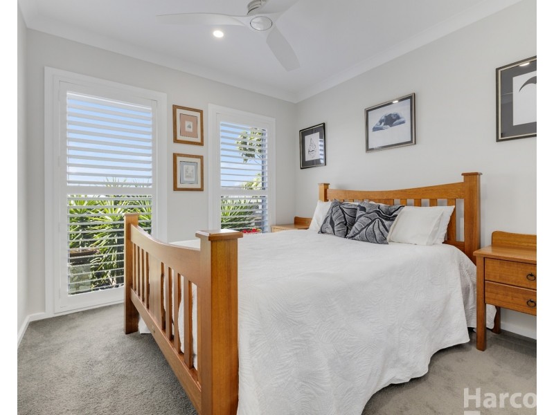 15 Rosedale Avenue, South West Rocks NSW 2431