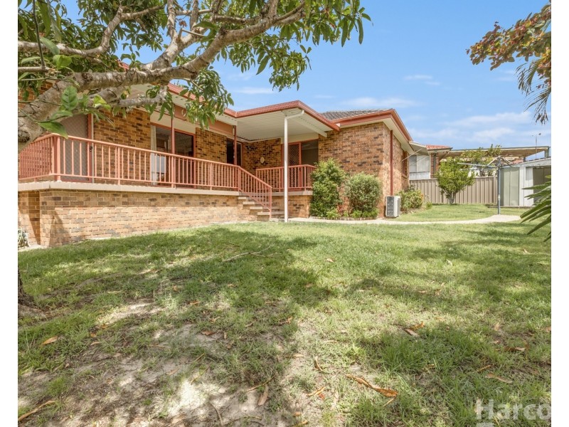 15 Palm Court, South West Rocks NSW 2431