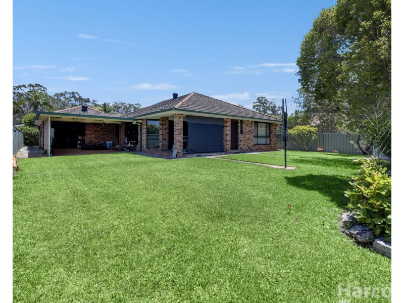 27 Delmer Close, South West Rocks NSW 2431