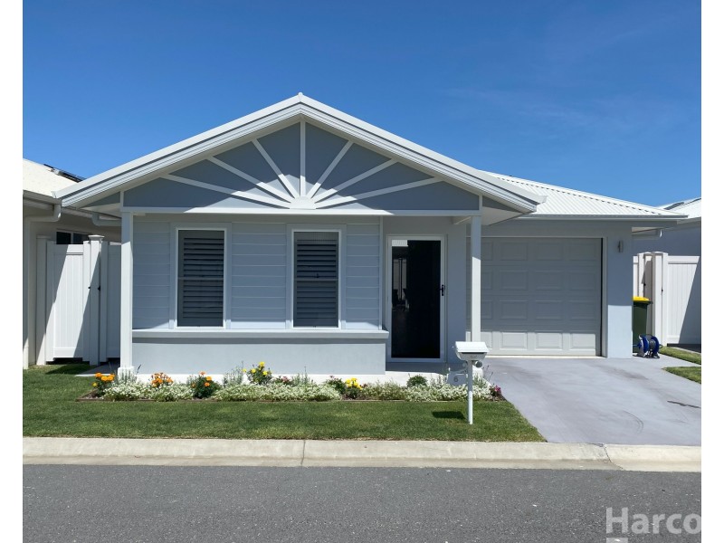 6 Augusta Crescent, South West Rocks NSW 2431