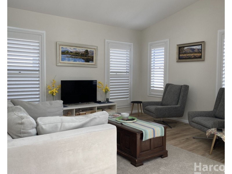 6 Augusta Crescent, South West Rocks NSW 2431