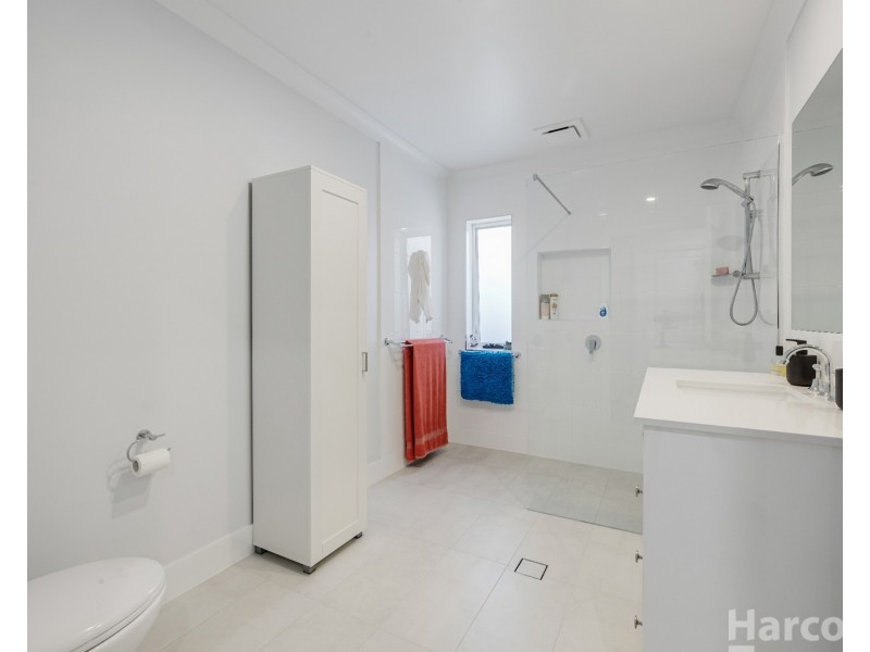 18 Huntingdale Way, South West Rocks NSW 2431