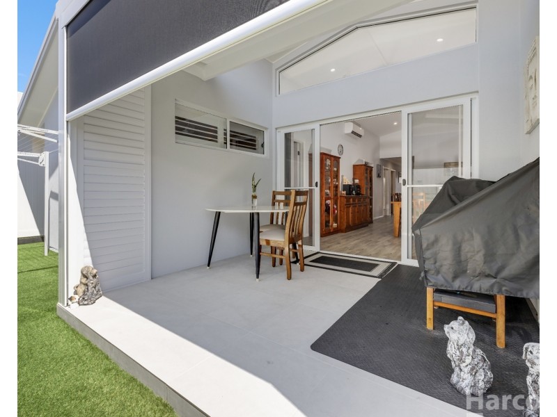 18 Huntingdale Way, South West Rocks NSW 2431