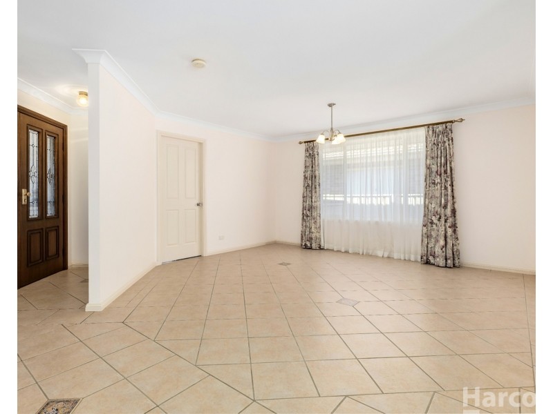 28 Athol Elliott Place, South West Rocks NSW 2431