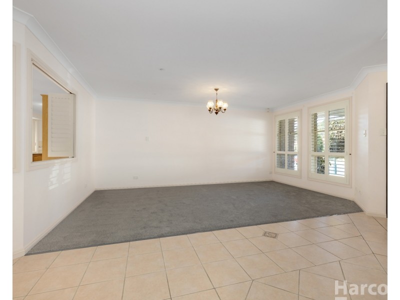 28 Athol Elliott Place, South West Rocks NSW 2431