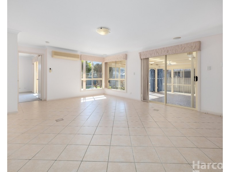 28 Athol Elliott Place, South West Rocks NSW 2431