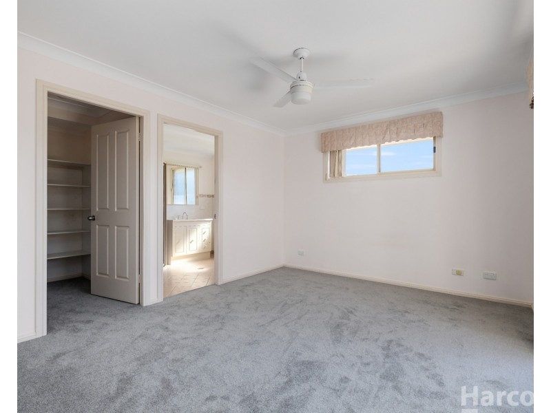 28 Athol Elliott Place, South West Rocks NSW 2431