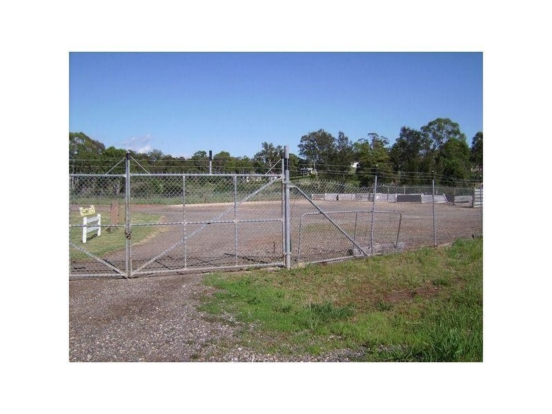 30 Nicholson Street, South Kempsey NSW 2440