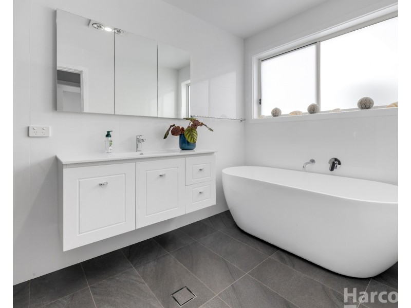 28 Swift Place, South West Rocks NSW 2431