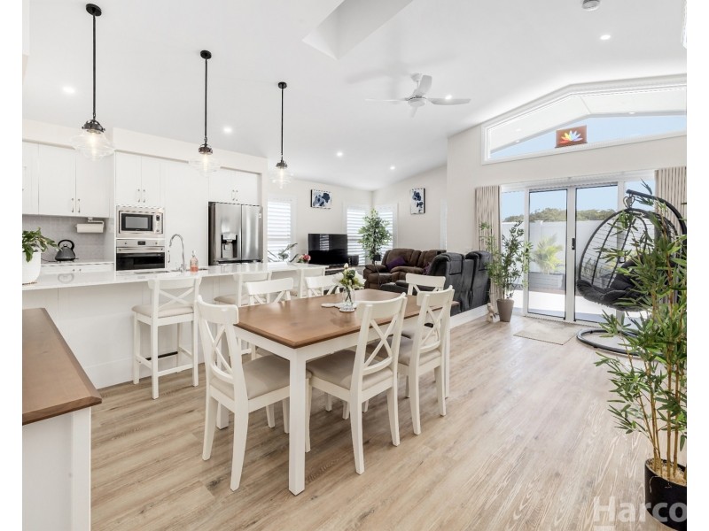 22 Huntingdale Way, South West Rocks NSW 2431