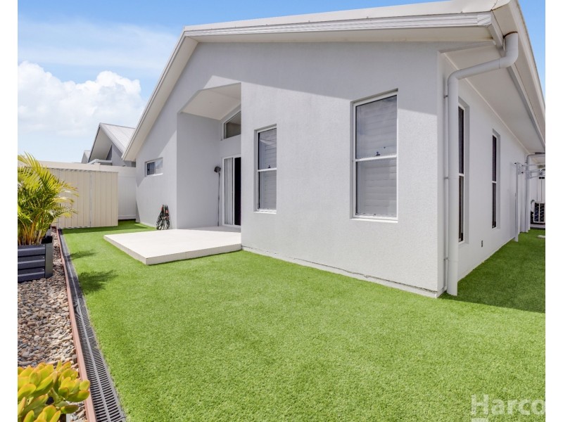 22 Huntingdale Way, South West Rocks NSW 2431