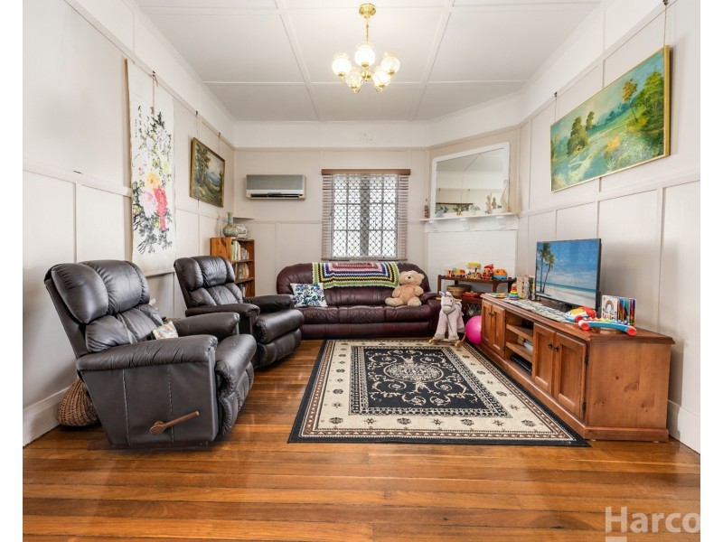 9 Wide Street, West Kempsey NSW 2440