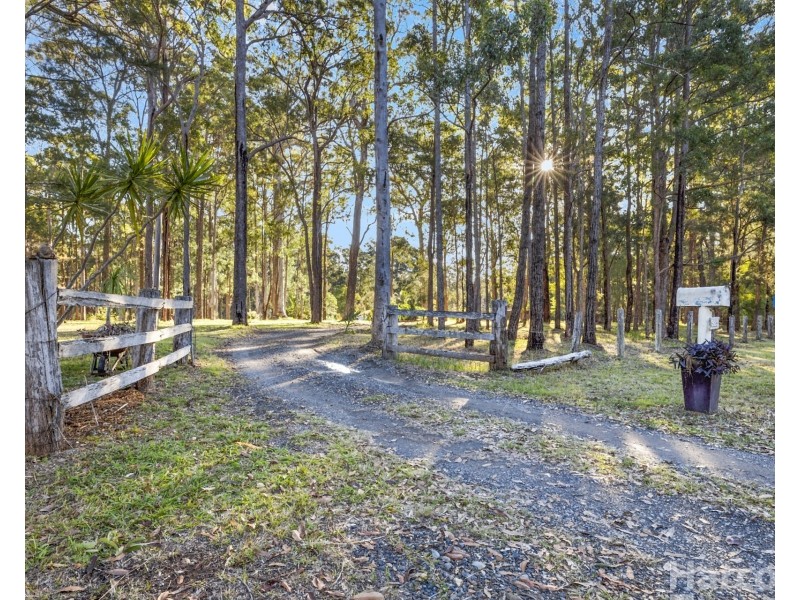 325 Crowther Drive, Kundabung NSW 2441