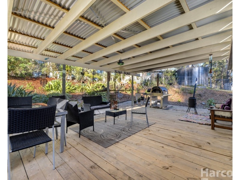 325 Crowther Drive, Kundabung NSW 2441