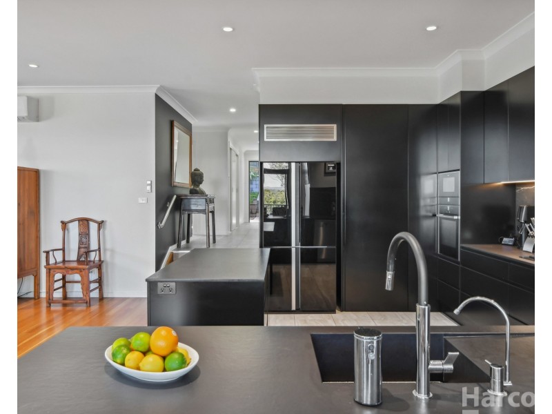 80 Cardwell Street, Arakoon NSW 2431
