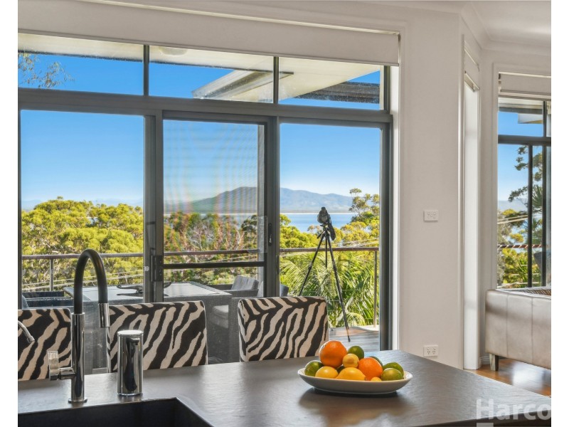 80 Cardwell Street, Arakoon NSW 2431