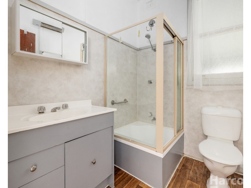 33 Neville Everson Street, West Kempsey NSW 2440