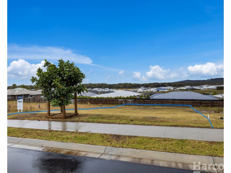 8 Koondooloo Crescent, South West Rocks NSW 2431