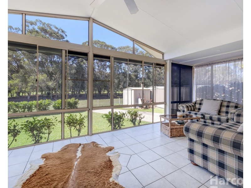43 Athol Elliott Place, South West Rocks NSW 2431