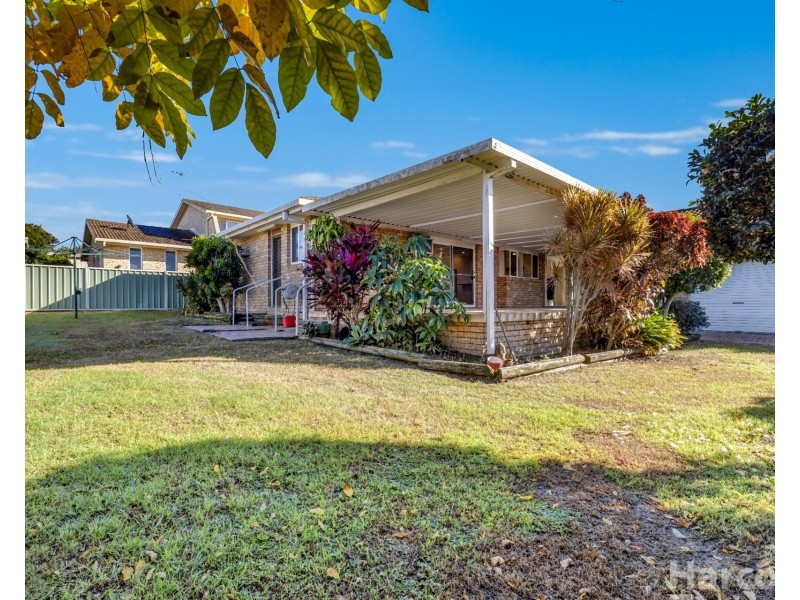 30 Simpson Street, South West Rocks NSW 2431