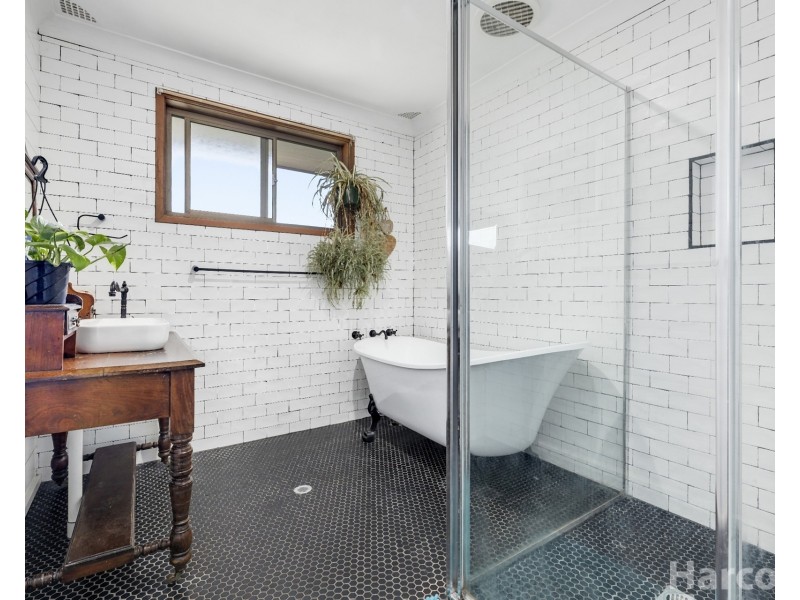 1353 Gowings Hill Road, Sherwood NSW 2440