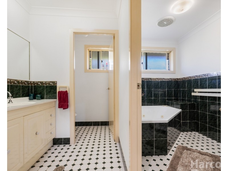 10 Rafferty Crescent, South West Rocks NSW 2431