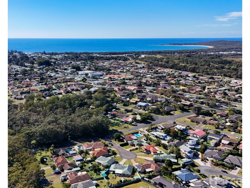 9 Everglades Place, South West Rocks NSW 2431