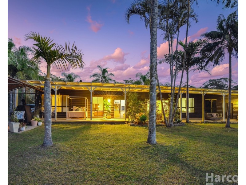 1098 Crescent Head Road, Crescent Head NSW 2440