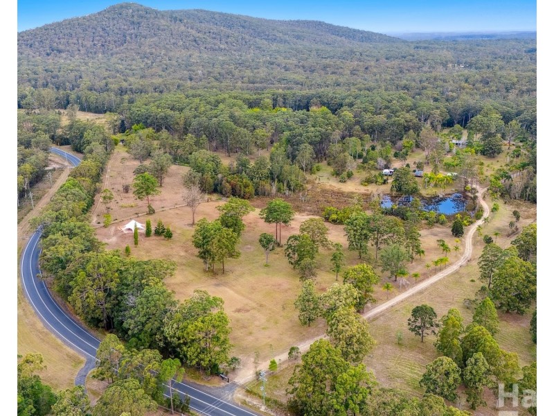 1098 Crescent Head Road, Crescent Head NSW 2440