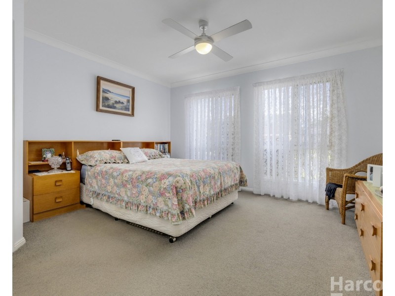6 Athol Elliott Place, South West Rocks NSW 2431